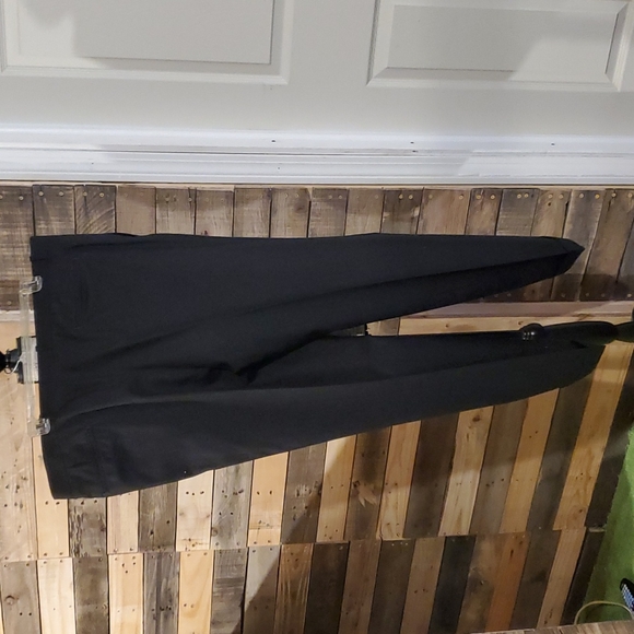 COPY - OSMUN'S 2 piece suit W/ matching red tie. - Picture 6 of 11